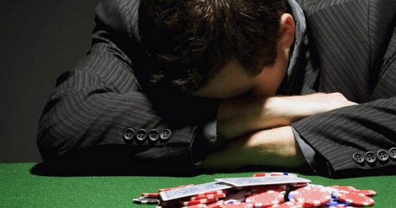 Vận đen trong cờ bạc khiến người chơi liên tục thua cược